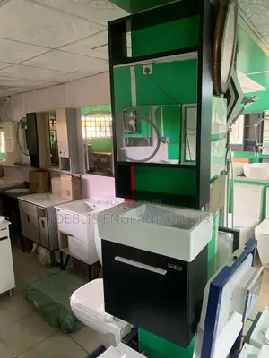 Modern and Moderate Cabinet Basin With Mirror