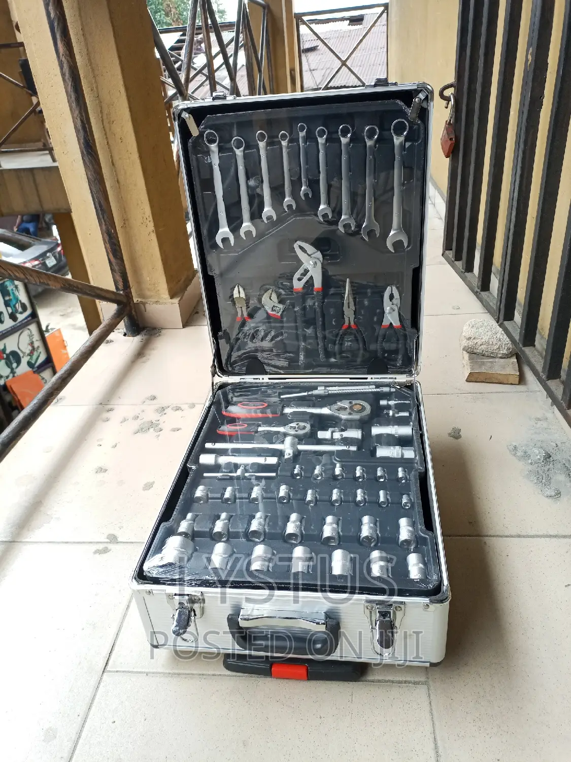 186pcs Electrical/ Mechanical Tool Set