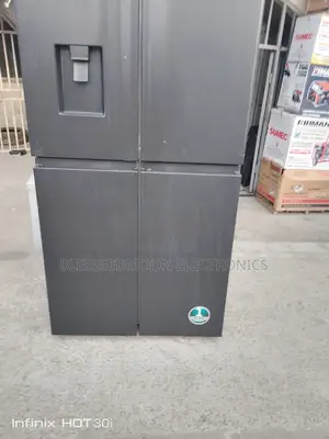Hisense Side by Side Standing Fridge