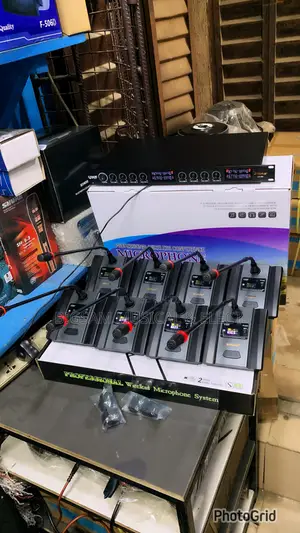 SHURE 8CHANNELS Wireless Conference Microphone