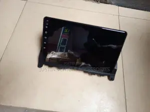 Mercedes Benz C300 Android Player