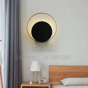 Rotating Wall Lamp