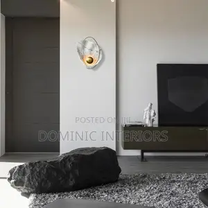 Shell Wall Lamp