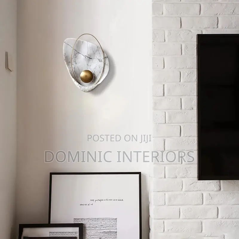 Shell Wall Lamp