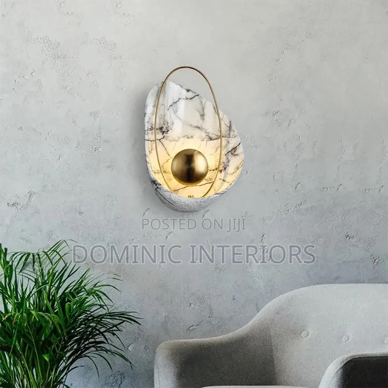 Shell Wall Lamp