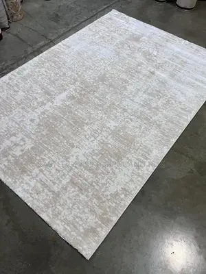 Quality Center Rugs Available in 5by7 Also 4by6 and 7by10