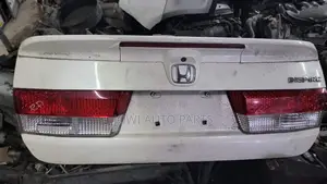 2003-2006 Booth Cover Honda Accord Inspired