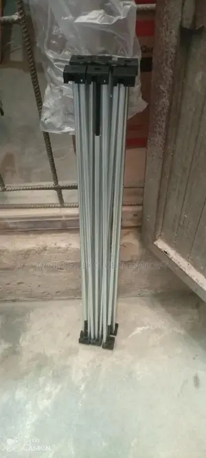 Dj Three Leg Stand