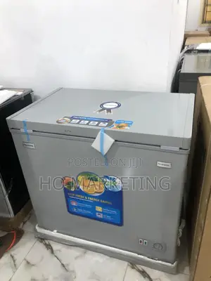 Polystar Chest Freezer 200l With -Glass Sliding Door