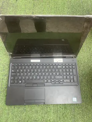Laptop Dell Latitude 5591 8GB Intel Core i5 SSD 256GB