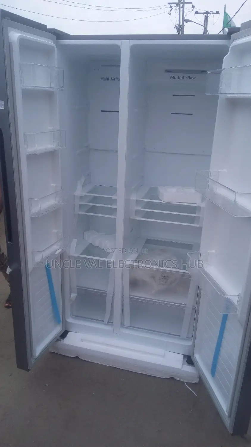 Hisense Side by Side Refrigerator