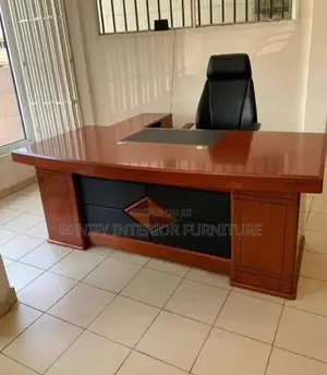 1.6meter Executive Office Table With Extension and Drawer