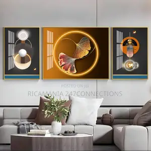 Luxurious Abstract Artwork Frame