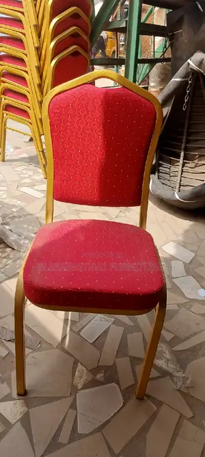 Best Quality Banquet Chair Red Color