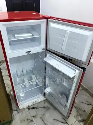 Hisense 204L Refrigerator With Water Dispenser REF 205DRB