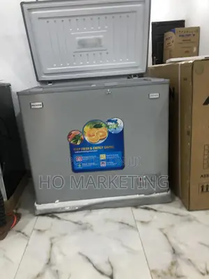 200l Chest Freezer With Glass Door Polystar