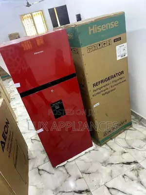 Hisense 204 Liters Double Door Refrigerator With Dispenser