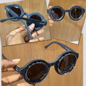 Original LOUIS VUITTON Sunglasses Available in Store