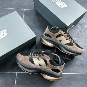 *New Auralee New Balance Warped Runner Snks”•* 