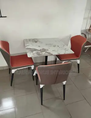 Classic Mini 4 Seater Marble Top Dining Table