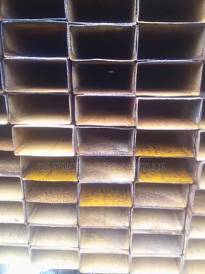 3 X 1 1⁄2 (80mm X 40mm) Sq Pipe