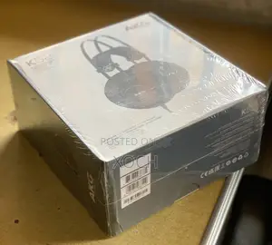 AKG Studio Headphone
