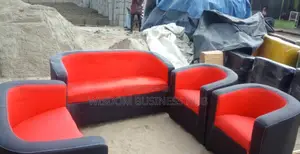 7 Seaters Bucket Chairs