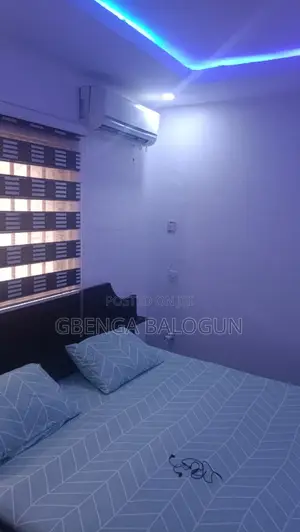3 Bedrooms Shared Apartment