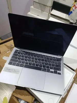 Laptop Apple MacBook Air 2020 8GB Intel Core I5 SSD 128GB