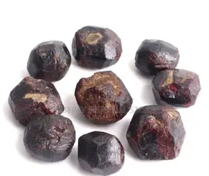 Garnet Gemstone - 1 Stone