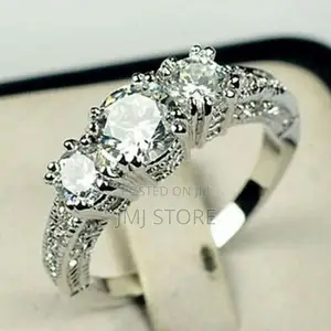 Engagement Ring - Silver
Product Code: 5598882