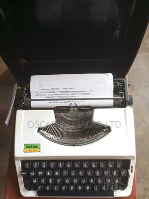 Brother Manual Typewriter (In Box)