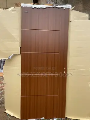 Water Resistance Wooden Door