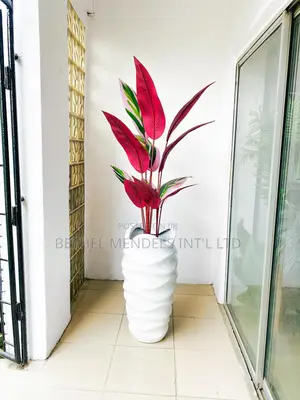 Fiberglass Flower Pot Wholesalers Wanted at Port Harcourt