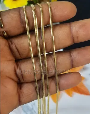 Spiral Flat Steel Gold Short Chain
