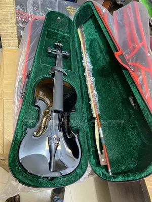 Yamaha 4/4 Black Violin