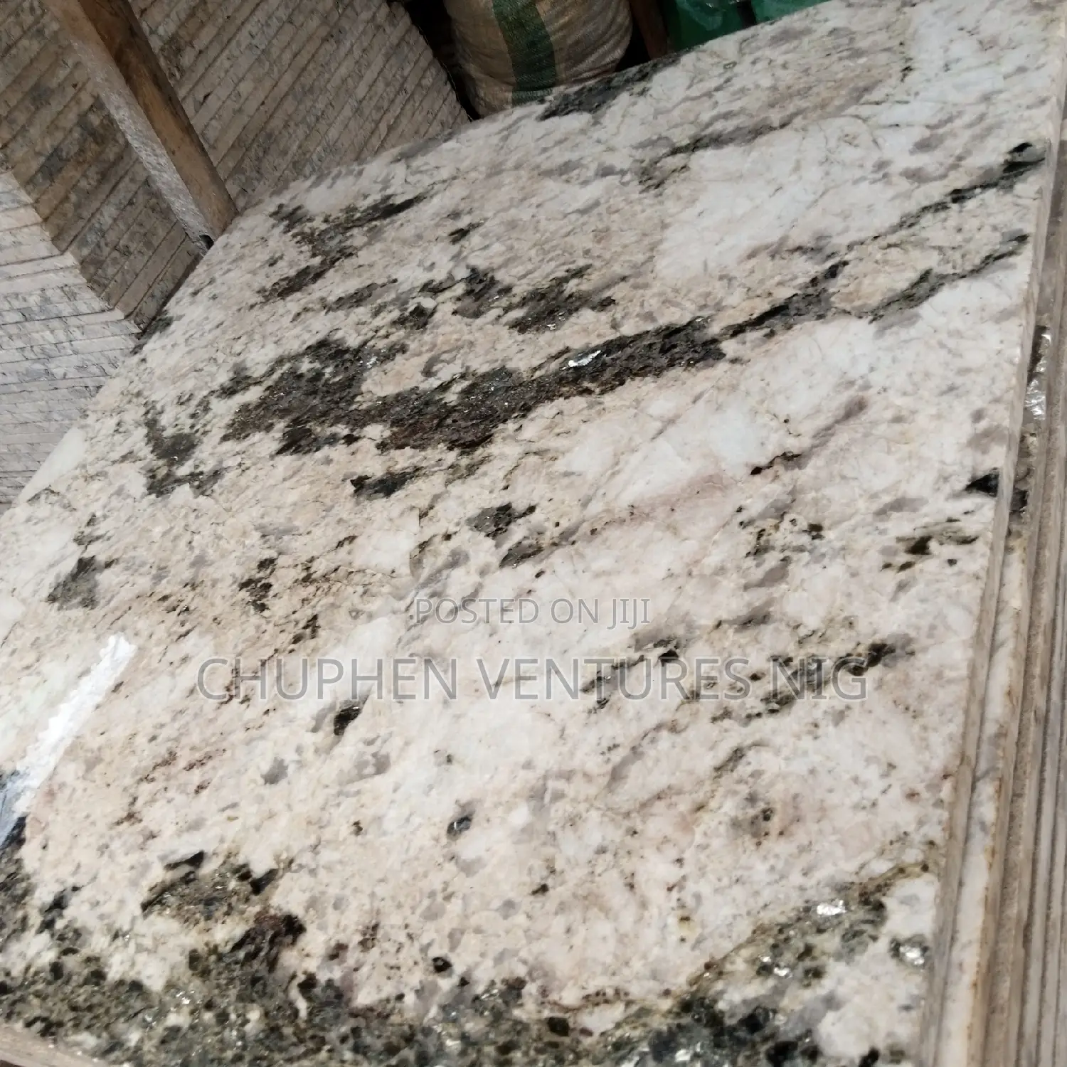 Granite Tiles 90*90 Alaska White