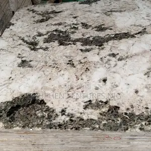 Granite Tiles 90*90 Alaska White