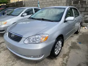 Toyota Corolla LE 2004 Silver