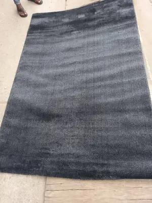 7by10 Feets Plane Black Flat Centre Rug, Made in Turkey