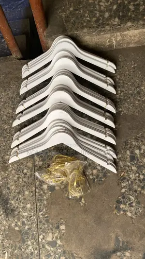 10 Pieces a Pack White Hangers With Gold Heads