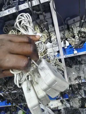 85wtts Macbook Pro Charger