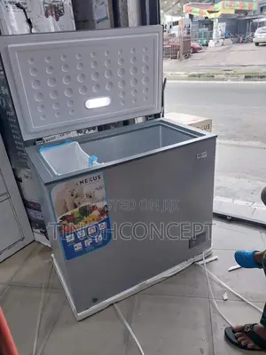 Nexus Chest Freezer 250 Litres 3ft