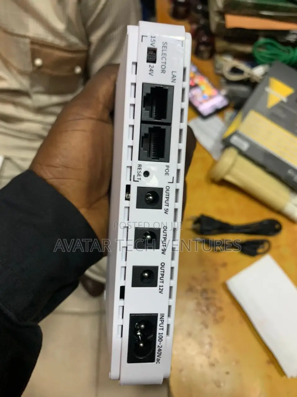 Mini DC UPS