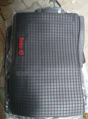 Benz G-Class Rubber Follow Come Floor Mat With Red Logo
