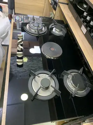 Inbuilt Burner Electric and Gas With Glass Top