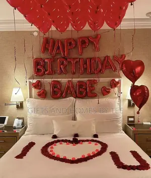 Elegant Room Decor With Helium Balloons