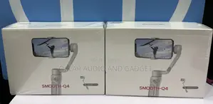 Zhiyun Smooth Q4