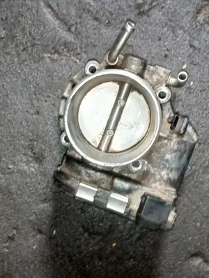 Injector Mount for Hyundai Sonata 012 Kia Sportage