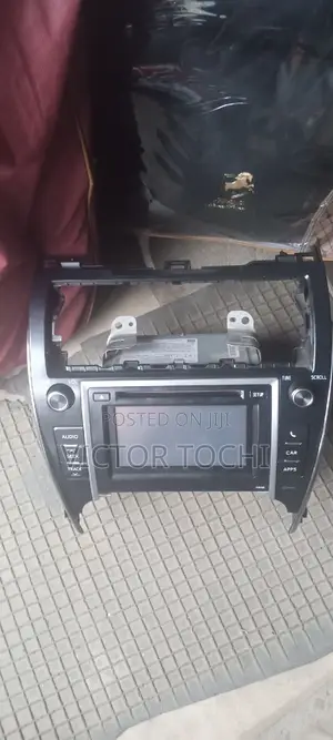 Follow Come Screen Navigation System Toyota Camry 2013/2014